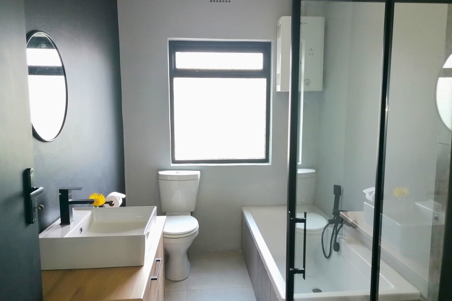 5 Bedroom Property for Sale in Stilbaai Wes Western Cape